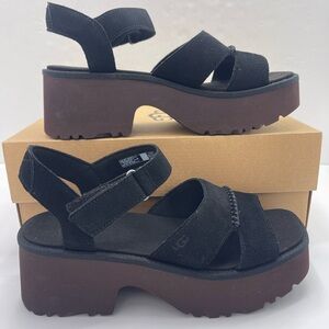 UGG WMNS10 Lug Sole NEW HEIGHTS Suede ANKLE STRAP Platform Heeled Sandals 
Black